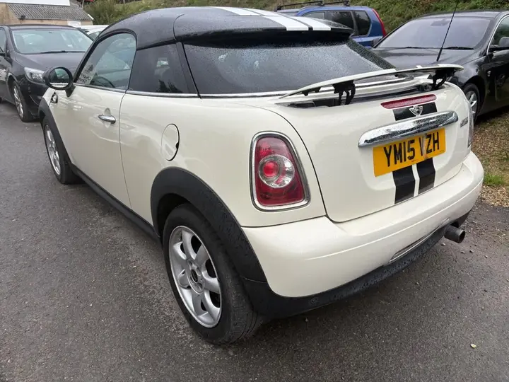 Mini Cooper 2015 photo 4