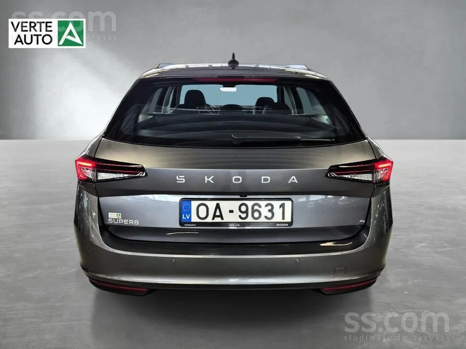 Skoda Superb 2025 photo 5