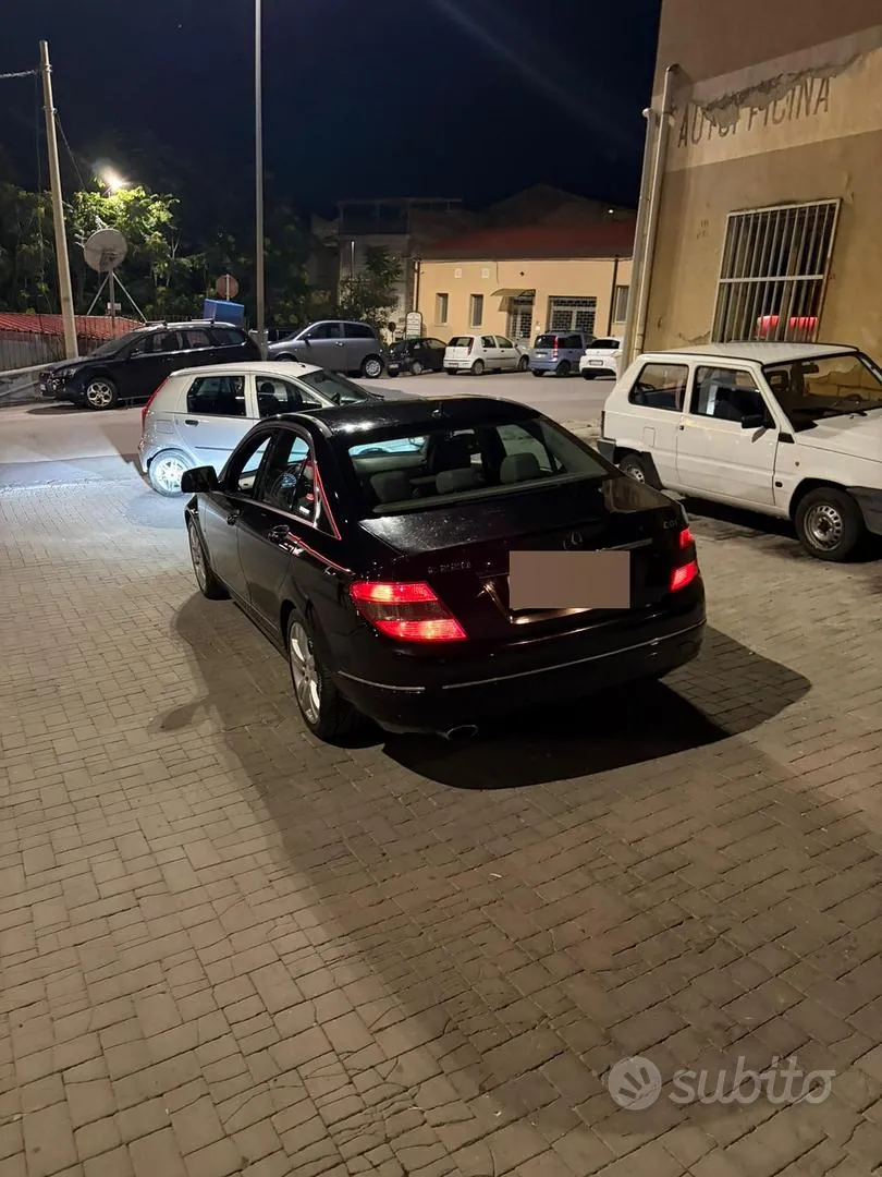 Mercedes-Benz C-Class 2007 photo 3