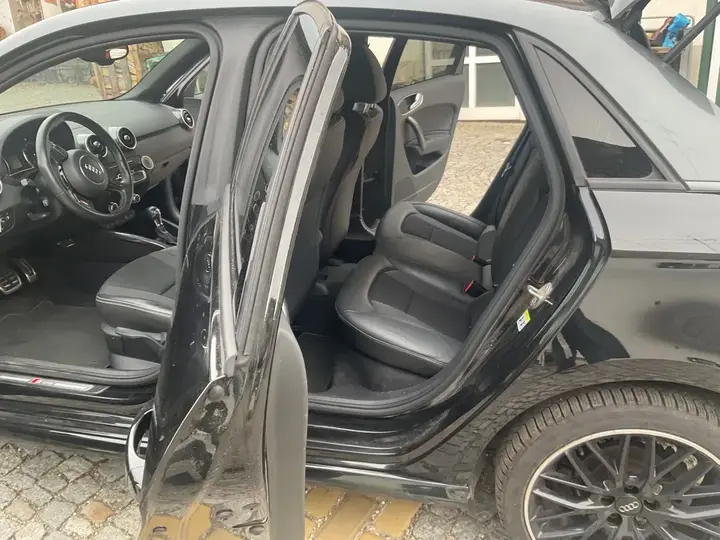 Audi A1 2018 photo 2
