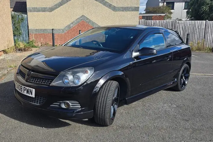 Vauxhall Astra 2008 photo 2