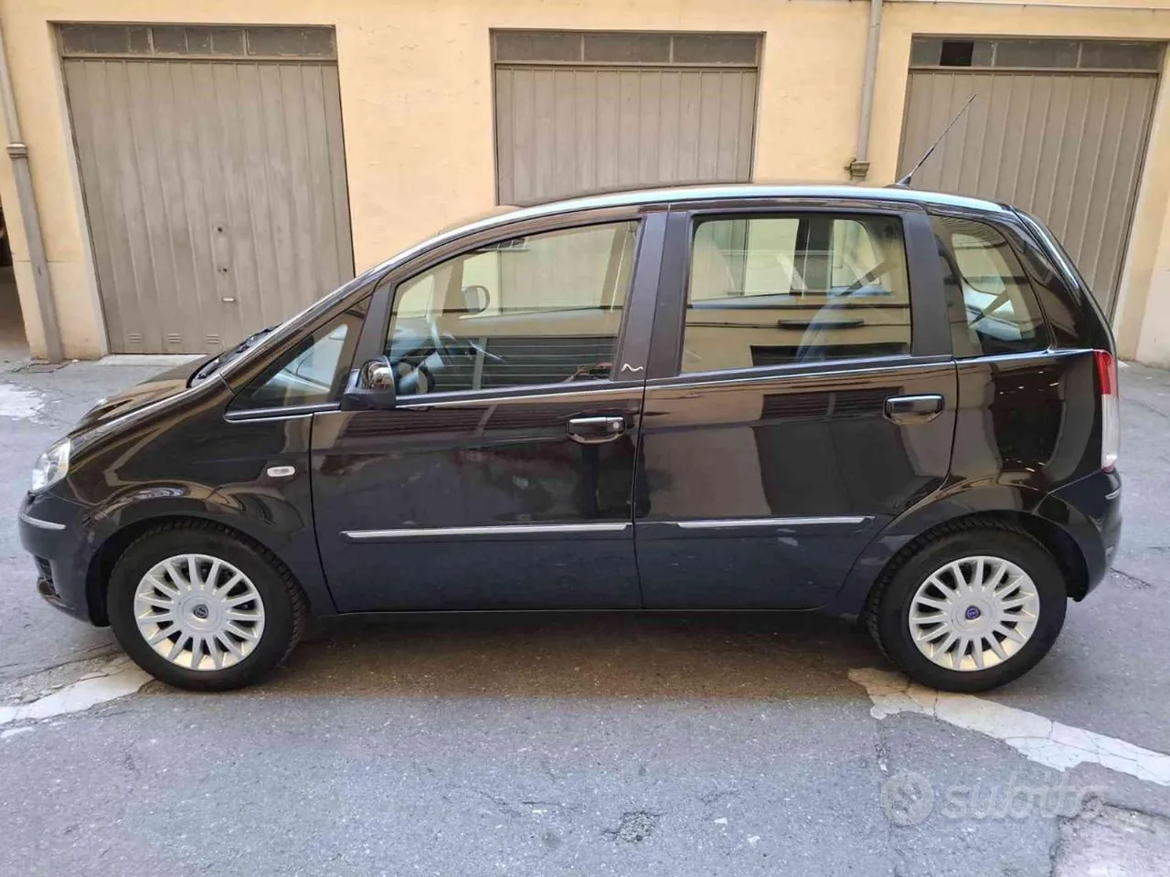 Lancia Musa 2012 photo 2
