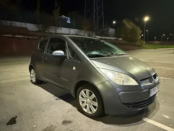 Mitsubishi Colt 2007 photo 5