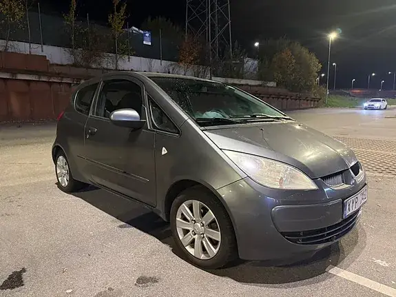 Mitsubishi Colt 2007 photo 3