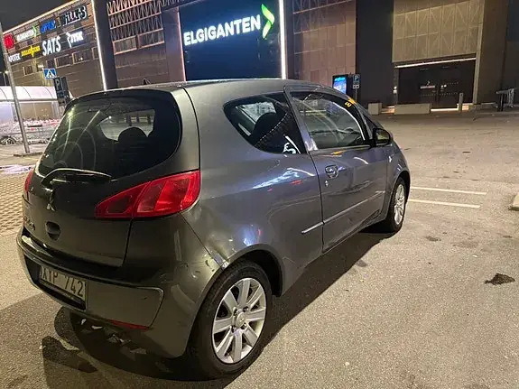 Mitsubishi Colt 2007 photo 4