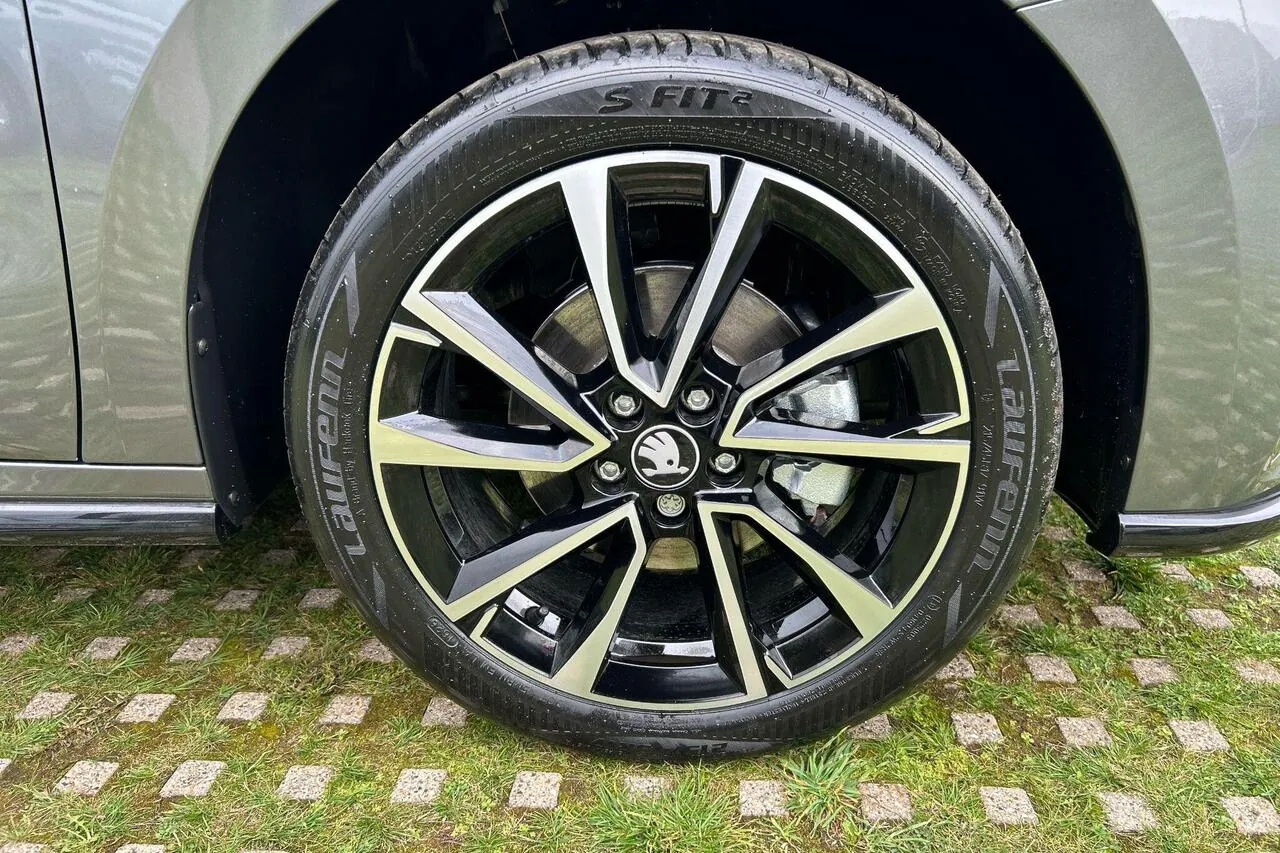 Skoda Fabia photo 5