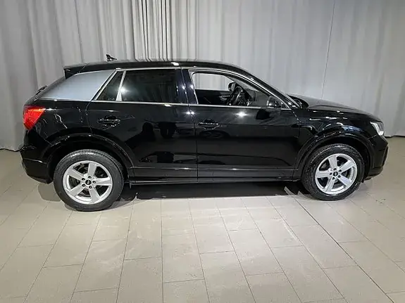 Audi Q2 2021 photo 4