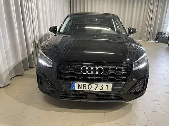 Audi Q2 2021 photo 2