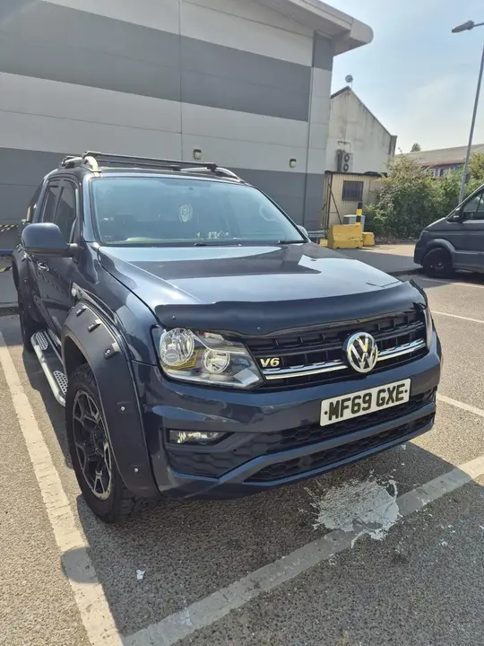 Volkswagen Amarok 2019 photo 2