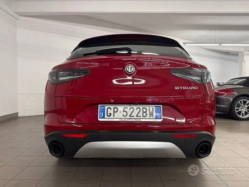 Alfa Romeo Stelvio 2023 photo 4