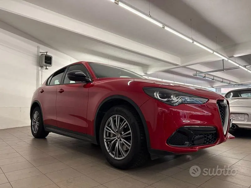 Alfa Romeo Stelvio 2023 photo 2
