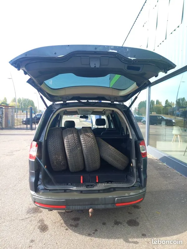 Ford Galaxy 2007 photo 4