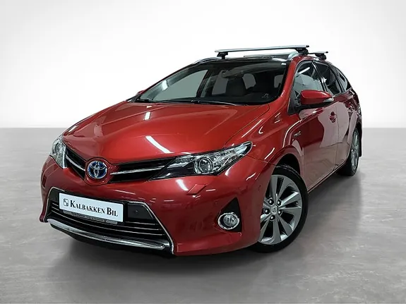 Toyota Auris 2014 photo 2
