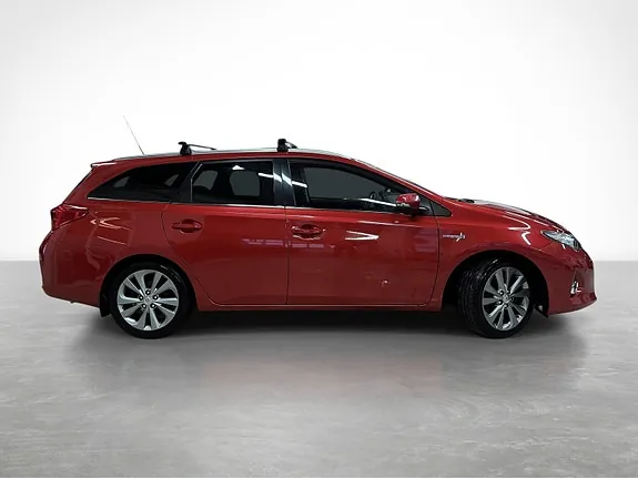 Toyota Auris 2014 photo 4