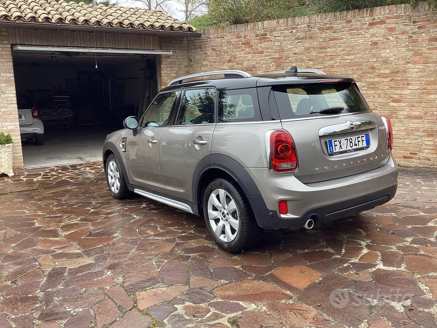 Mini Countryman 2019 photo 2