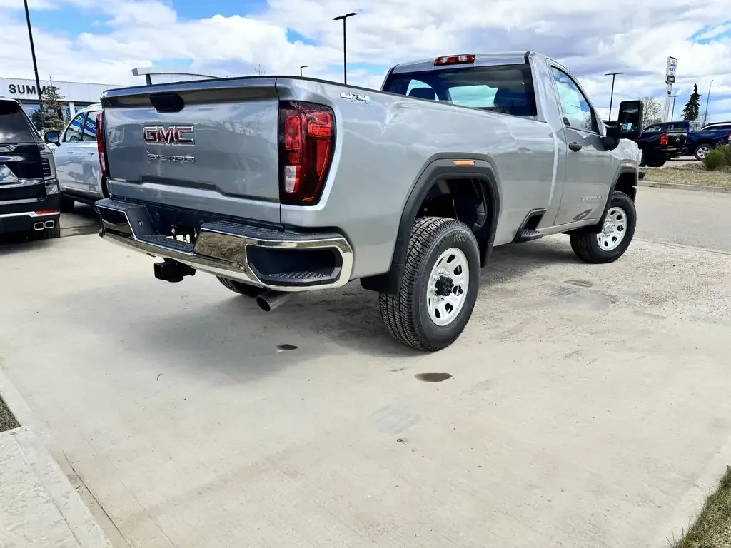 GMC Sierra 3500Hd 2026 photo 5