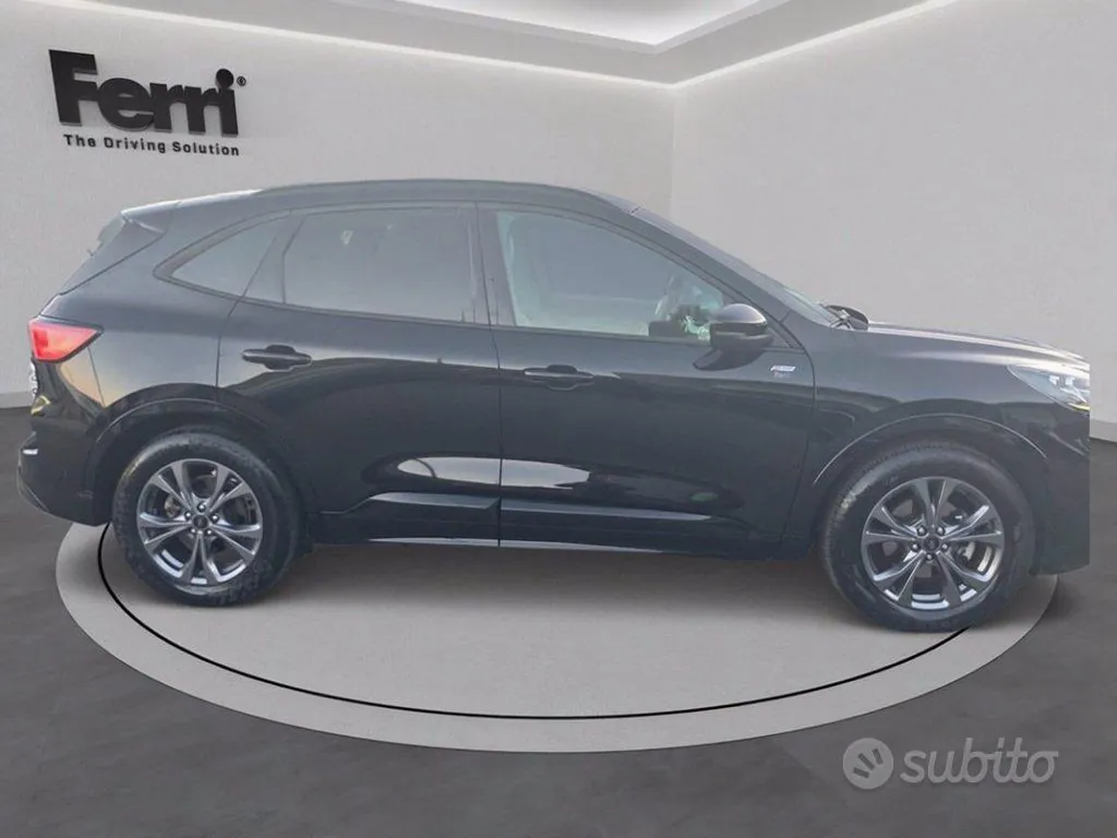 Ford Kuga 2023 photo 4