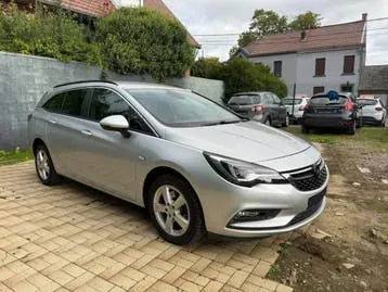 Opel Astra 2016 photo 3