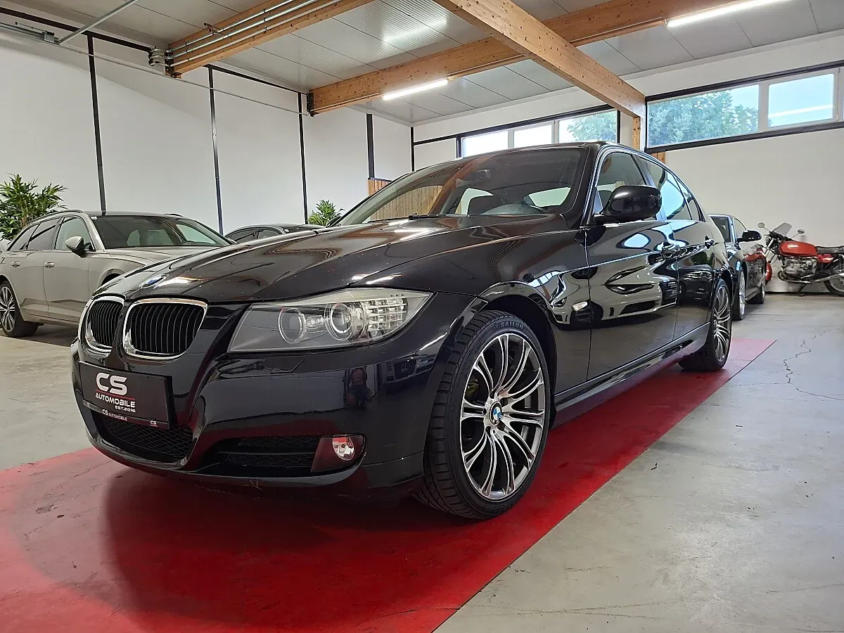 BMW 3 Series 2009 photo 3