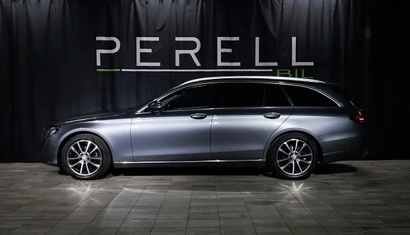 Mercedes-Benz E220 2017 photo 2