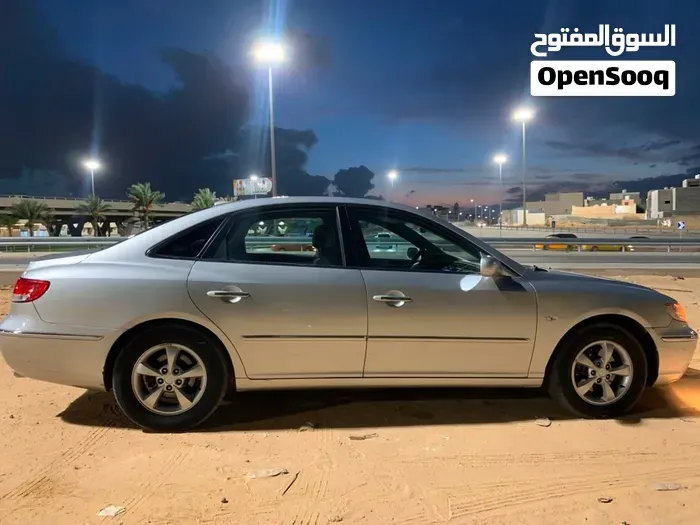 Hyundai Azera