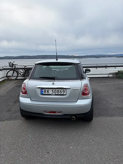 Mini Cooper 2012 photo 2