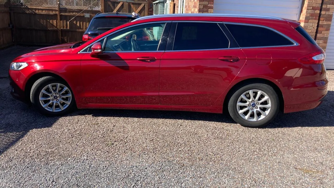 Ford Mondeo 2015 photo 2