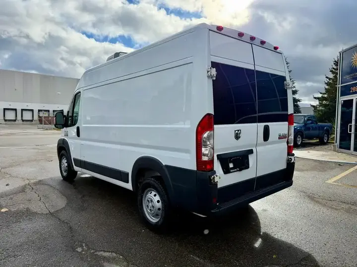 Ram Promaster 2017 photo 3