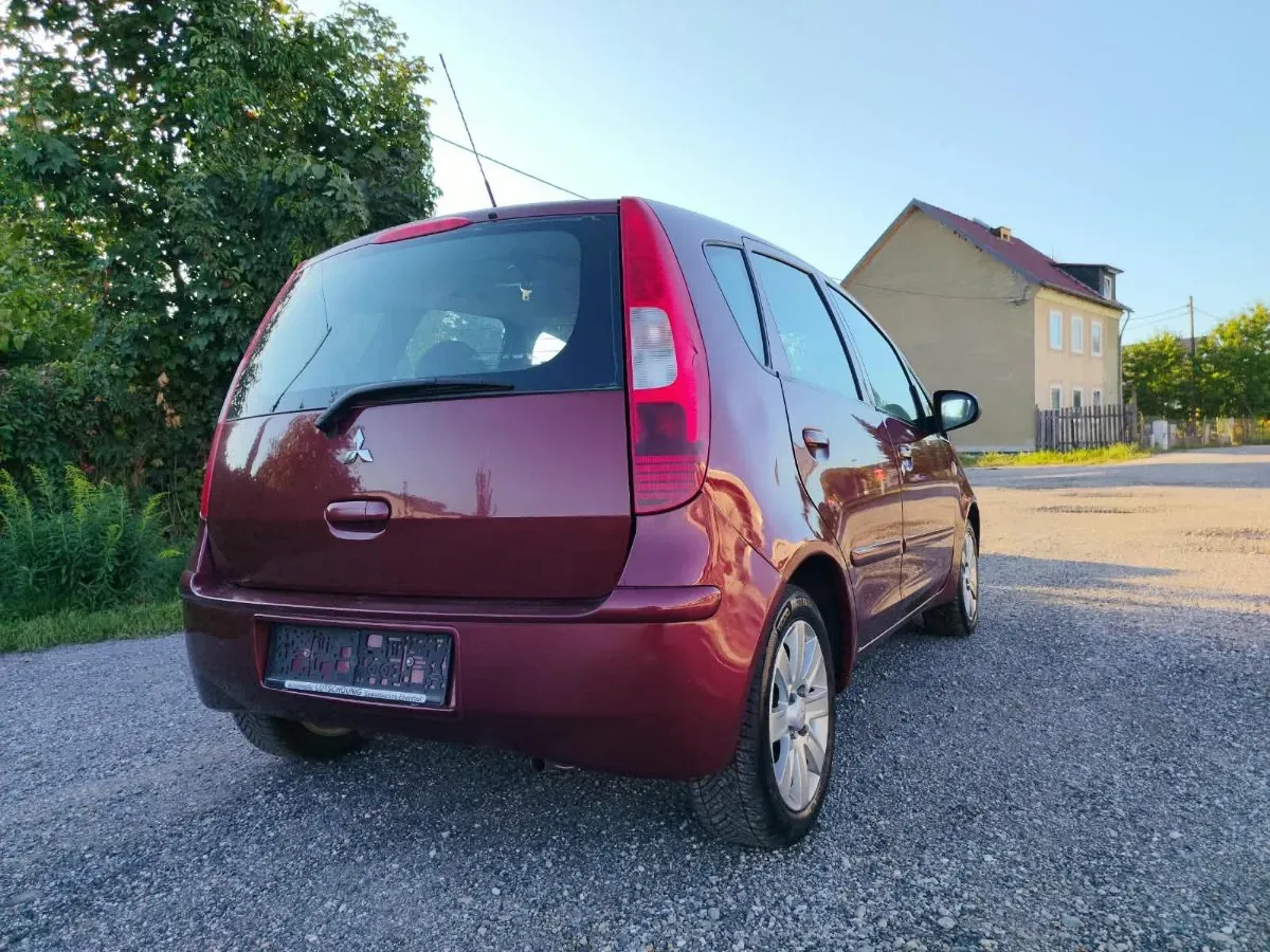 Mitsubishi Colt 2007 photo 3