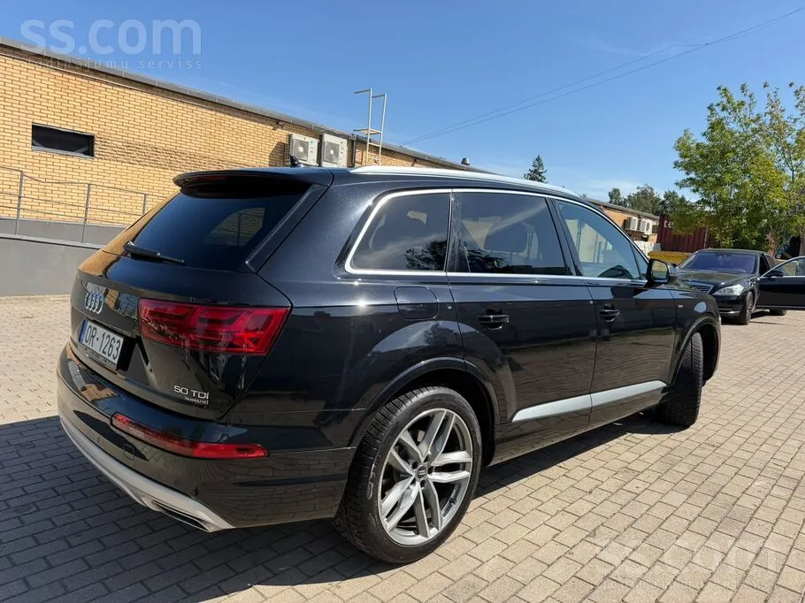 Audi Q7 2018 photo 3