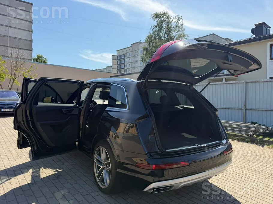 Audi Q7 2018 photo 4