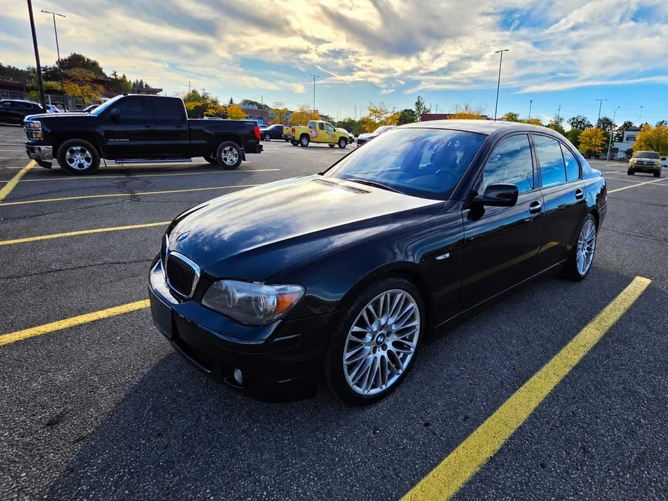 BMW 7 Series 2008 photo 3
