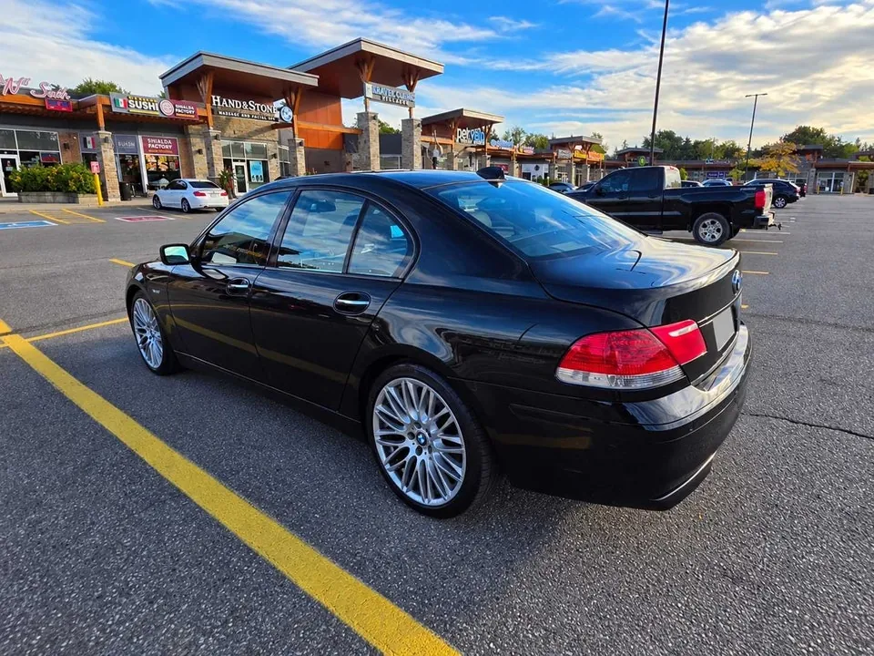 BMW 7 Series 2008 photo 5