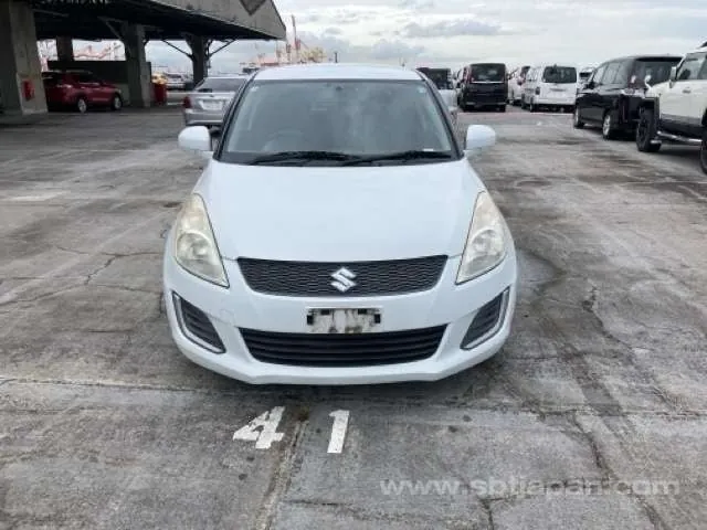 Suzuki Swift Xg 2015 photo 5