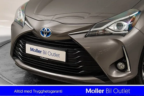 Toyota Yaris 2018 photo 2