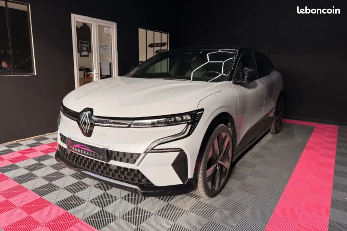 Renault Megane 2022 photo 3