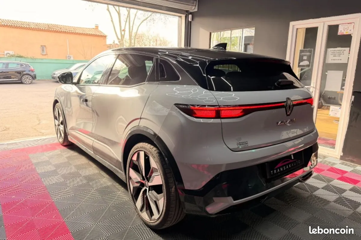 Renault Megane 2022 photo 4