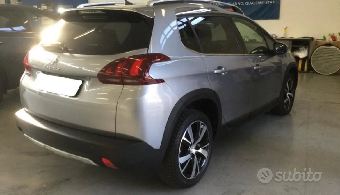Peugeot 2008 2019 photo 2