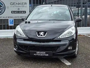 Peugeot 206 2011 photo 2