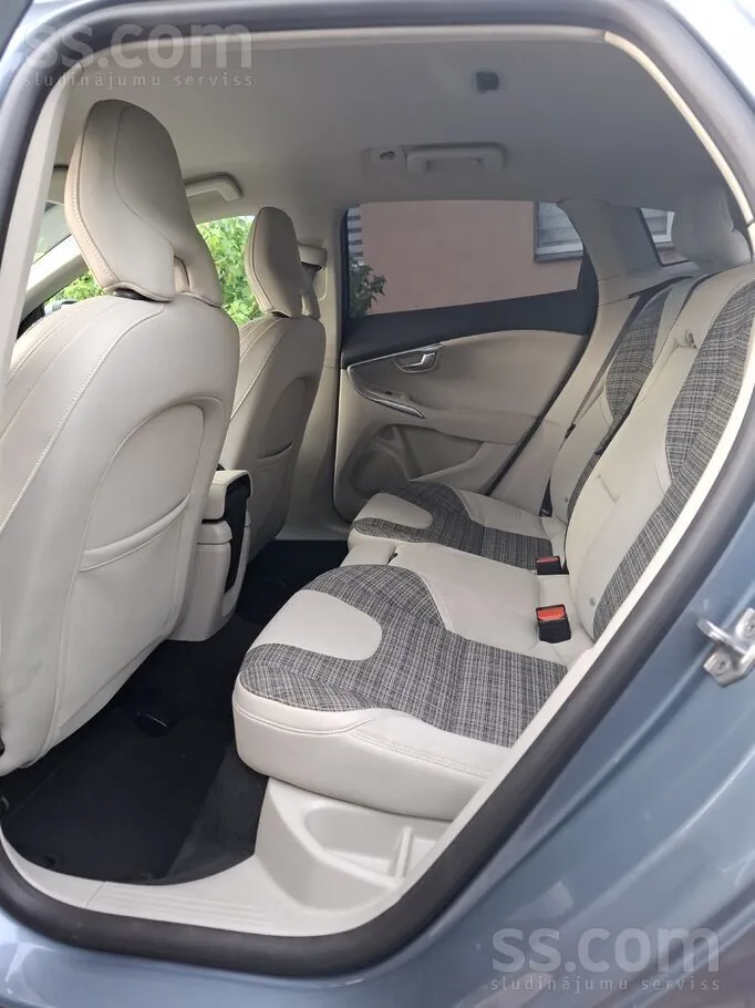 Volvo V40 2017 photo 5