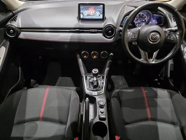 Mazda Demio 2015 photo 3