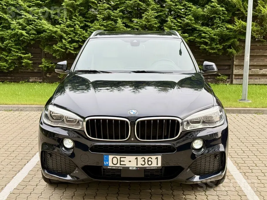 BMW X5 2017 photo 2