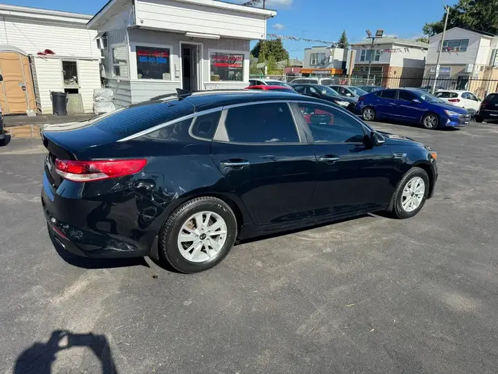 Kia Optima 2018 photo 4