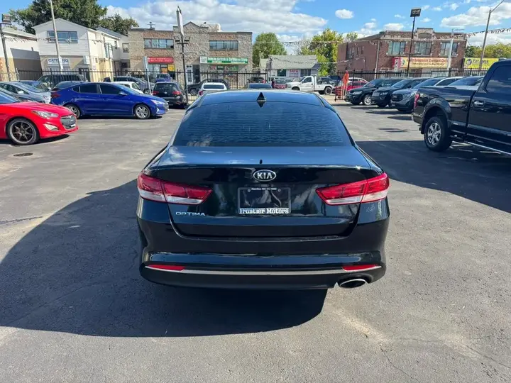 Kia Optima 2018 photo 5