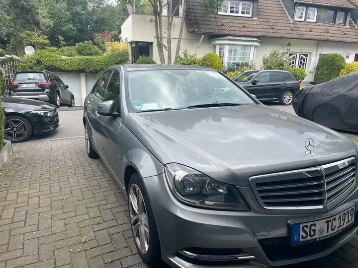 Mercedes-Benz C180 Avantgarde