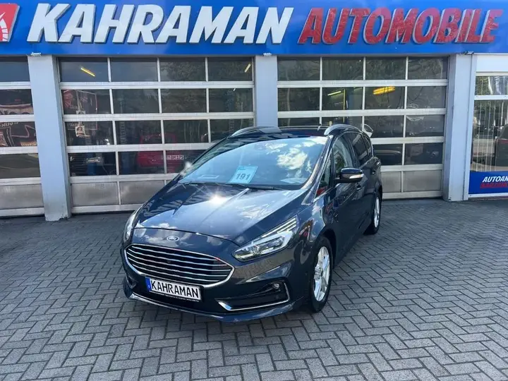 Ford S-Max