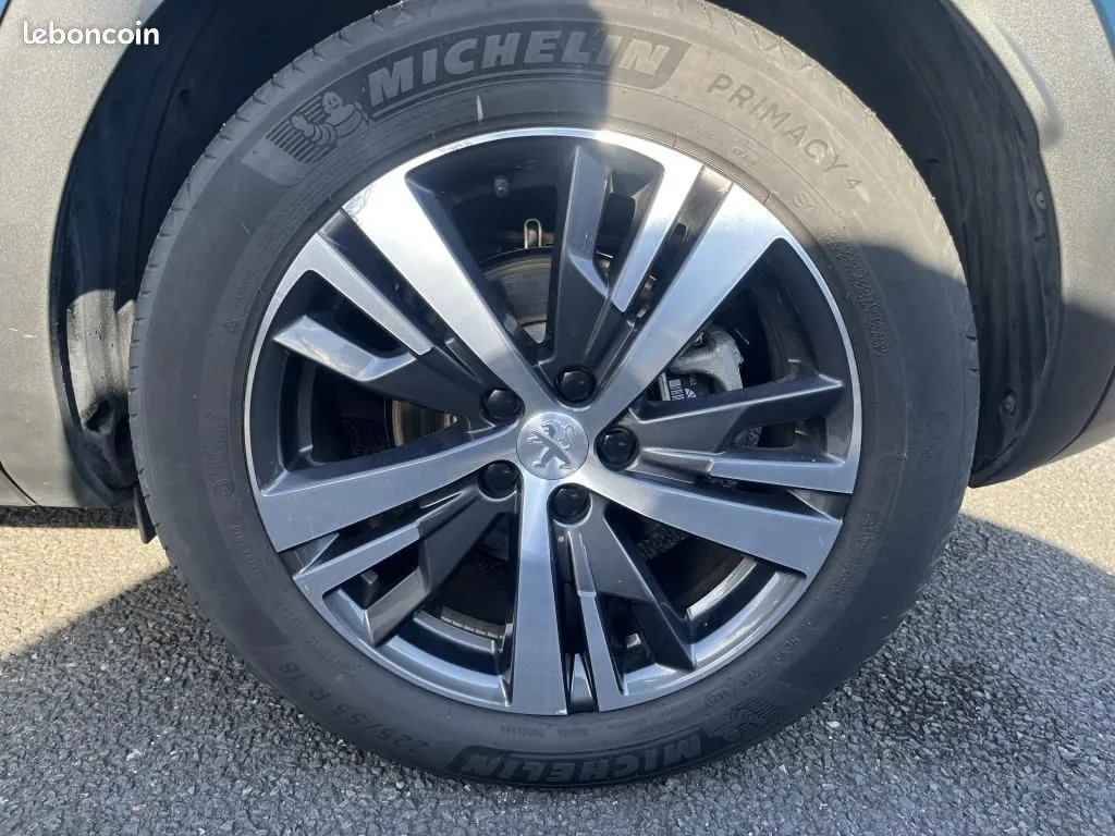 Peugeot 3008 2021 photo 3