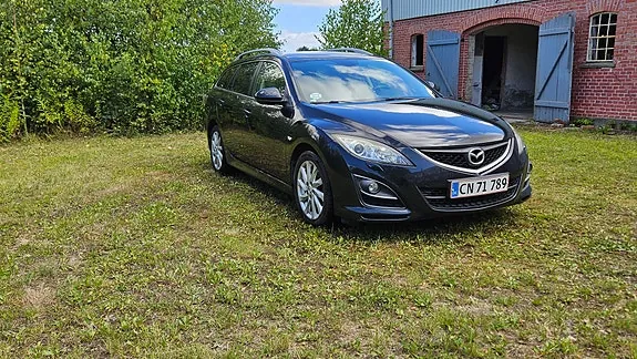 Mazda 6 2010 photo 2