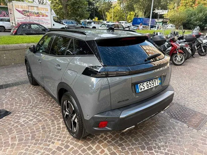 Peugeot 2008 2024 photo 4