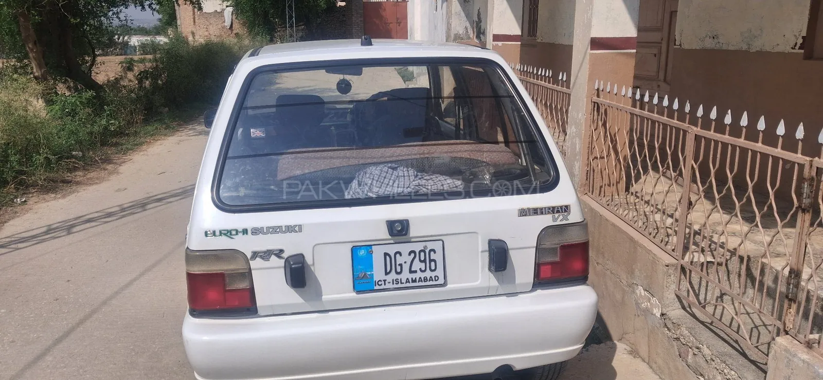 Suzuki Mehran